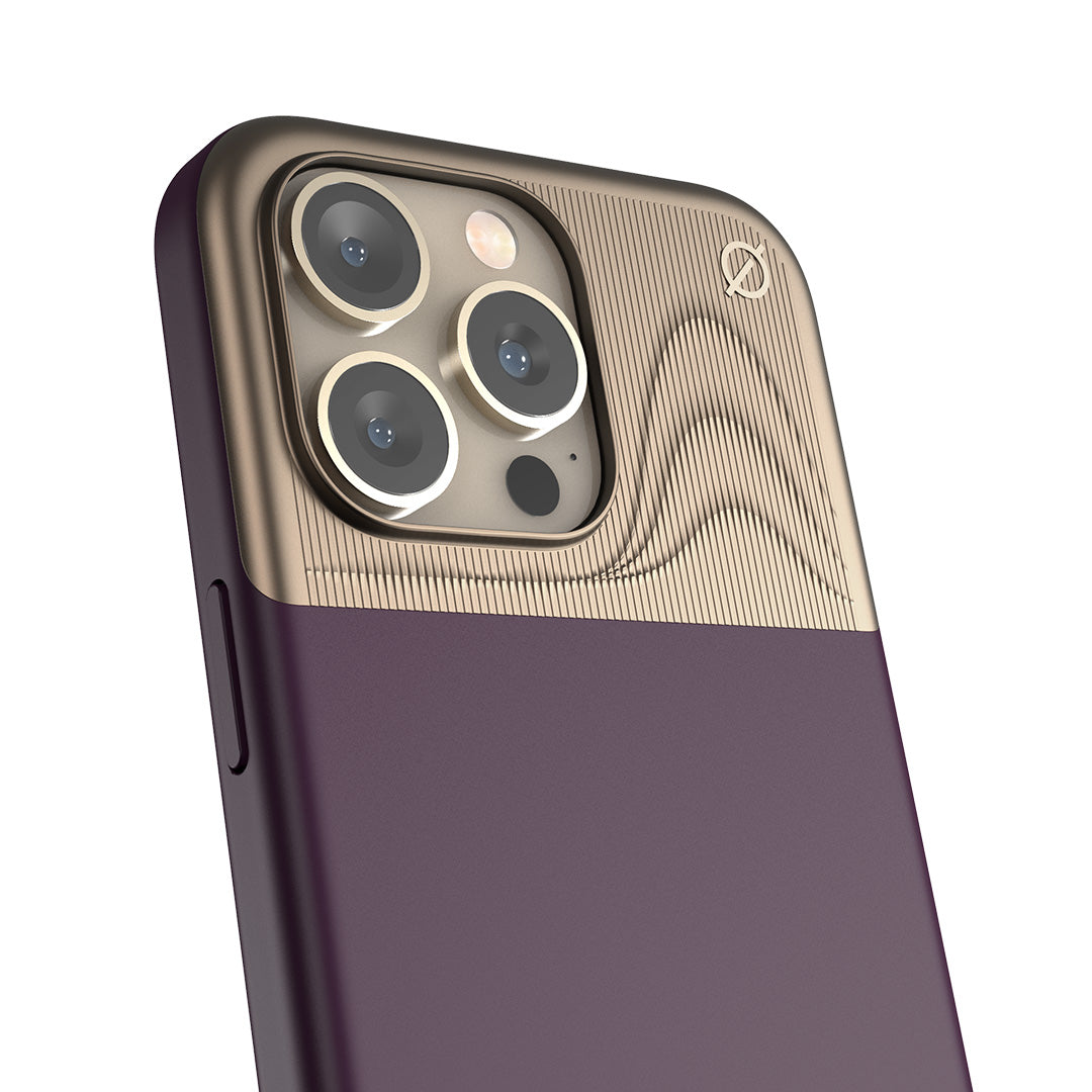 iPhone 15 Pro Max MagSafe case - Split Silicone powered by Alara#color_midnight-plum