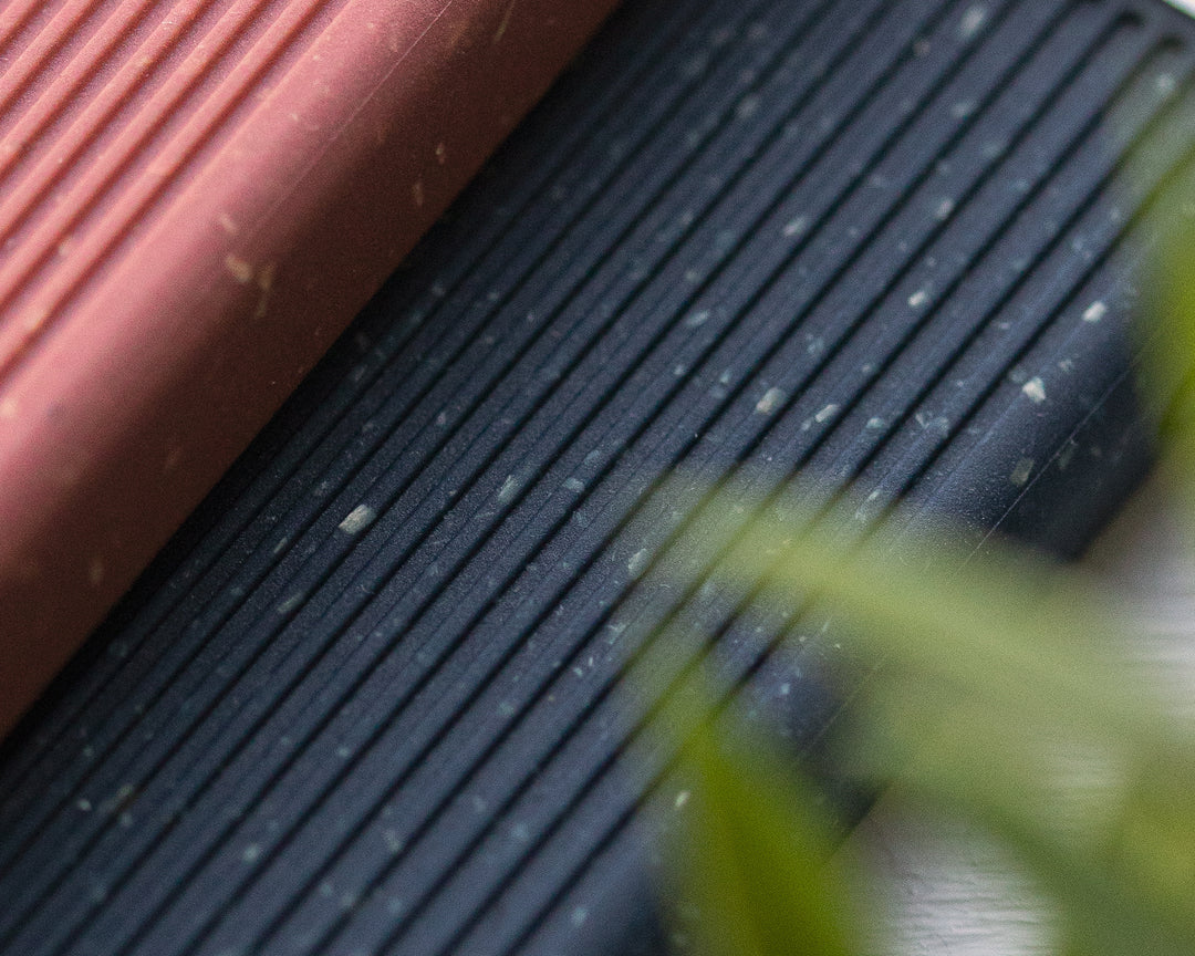 eco wood fibre. green sustainable materials, specialist sustainable materials in tech. exclusive material corn starch phone case. biodegradable recyclable recycled cases.