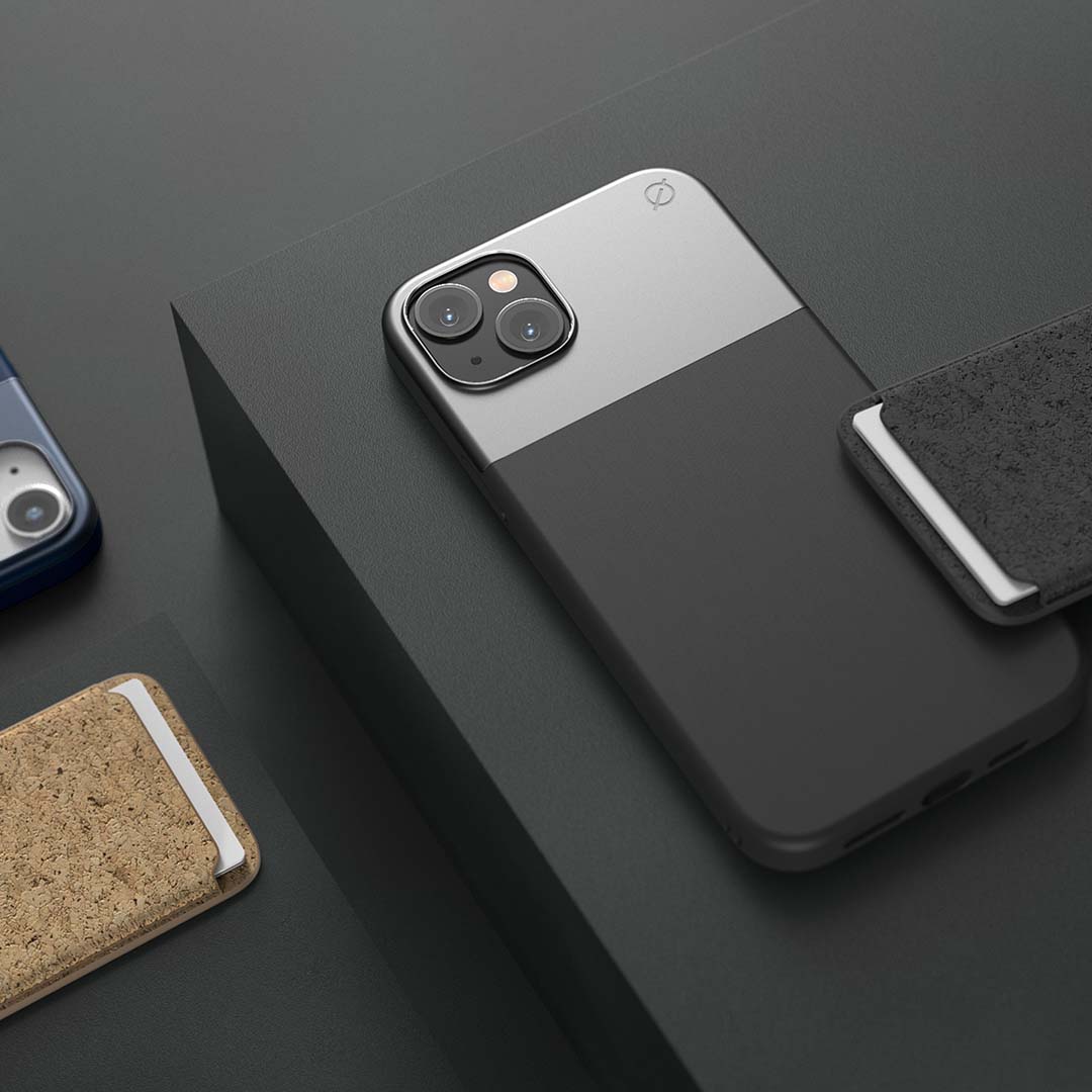 MagSafe Silicone Aluminium iPhone 14 Plus Case Eco Slim Protection Atom Studios#color_carbon-black